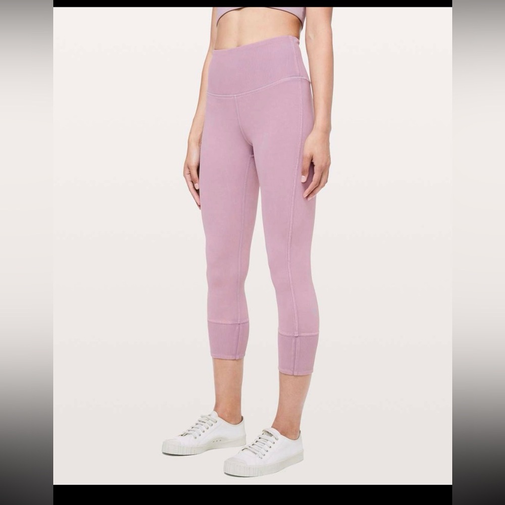 Lululemon Crop leggings size 4, 23” in Washed Antoinette (dusty pink) EUC